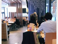 大堂-麦当劳(凯德MALL太阳宫店)