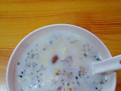 -清真老马家国华牛奶鸡蛋醪糟(正宁路店)