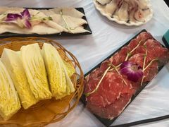 -鲜入围煮花胶鸡海鲜火锅