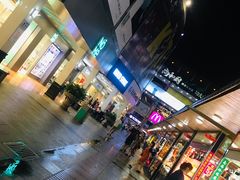 -解放路步行街                