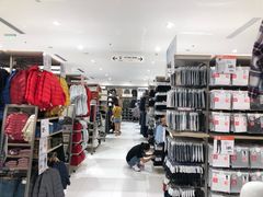-优衣库(洛阳中州万达广场店)