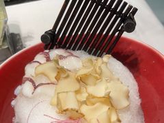 -红鼎豆捞·非遗鲍皇汤火锅(宝丰路店)