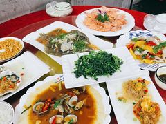 -美味海鲜大排档(明发美食地标店)