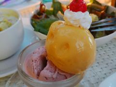 -Cha Cha's Beach Cafe