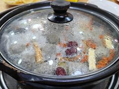 -濠轩阁特色生蚝火锅(水湾路店)