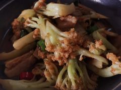 -天桥饭店·特色海鲜(金山嘴渔村店)