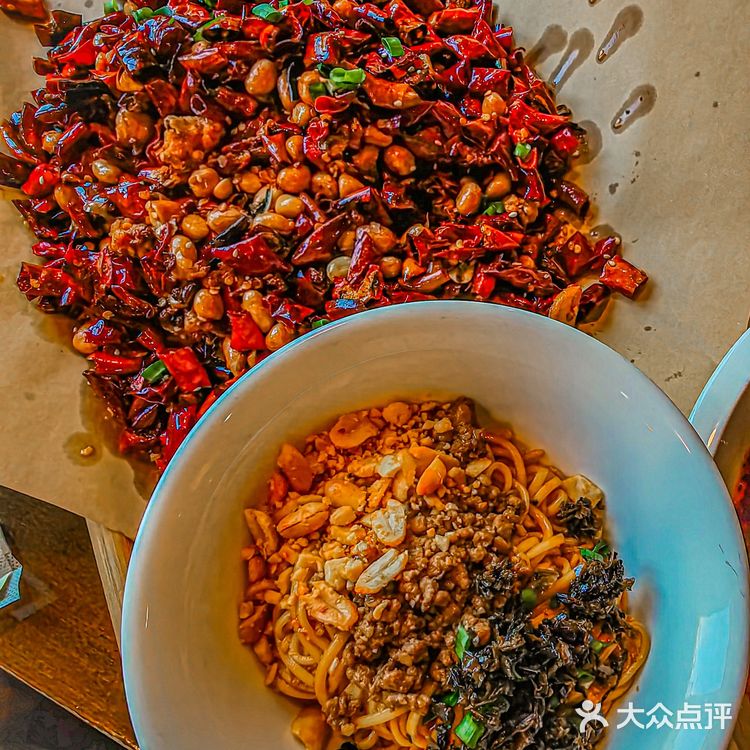 和熊猫先生一起吃新川办‼️