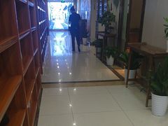 -香山湖渔家大院