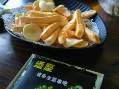 -酒座音乐主题串吧(滑翔西社区店)
