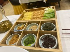 -鹊华居·地道鲁菜·海鲜·融合味(大明湖店)