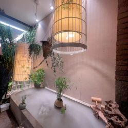 -威思丽高温瑜伽会馆