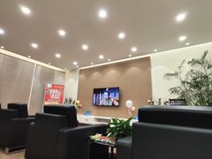 -华胜奔驰宝马奥迪专修连锁(虹梅南路店)