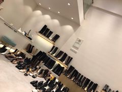 -广州白马服装市场