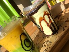 芒中油梨果-油梨树AVOCADO TREE(嘉里中心店)