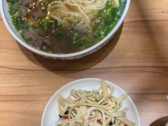 -西部马华清真兰州牛肉面·烧烤夜市(三里河店)
