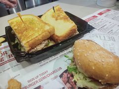 -The Habit Burger Grill 哈比特汉堡(爱琴海店)