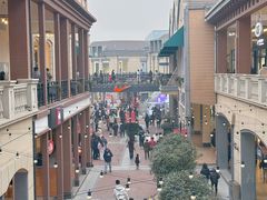 -王府井奥莱临潼小镇(临潼店)