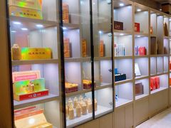 -骏莱海鲜鱼港(五角场店)