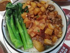 鲍鱼汁薯仔牛肉饭-杯子红牛排(创意产业园店)