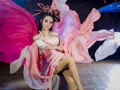 -九月鹰飞汉服摄影工作室