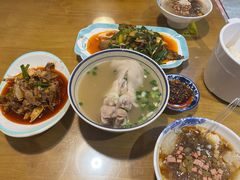 -易老妈蹄花.特色川菜(人民公园总店)