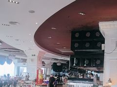 -荣誉国际酒店-云顶旋转餐厅