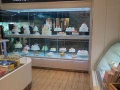 -LanTa蓝塔烘焙(紫荆山卜蜂莲花店)