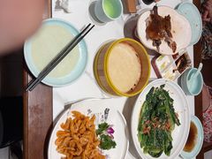 -梅利汴京烤鸭•开封豫菜地标店(东大街店)