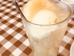 -新大咀港式茶餐厅(宝山万达店)