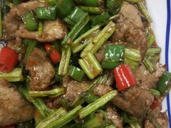 -鲁班小馆(政四街店)