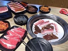 -本家·小顽牛自助烤肉(金润路店)