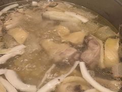 -润园四季椰子鸡火锅(南山海岸城店)