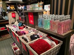 -Hollister Co(杭州万象城店)