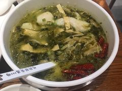 -渝是乎川渝小炒(新世界百货望京店)