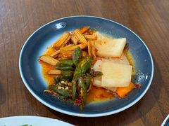 -四方小吃·白族庭院餐厅
