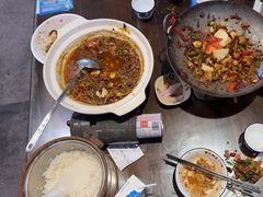 -富正毅三下锅·湘西韵味(天门山索道店)