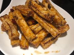 那年秋天的茄子-梧桐树下(云锦世家店)
