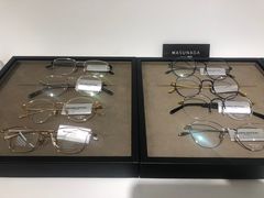 -目艮眼镜SHOWROOM(品牌集合店)