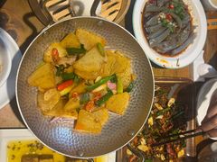 -隔壁老王·家常云南菜(花巷店)