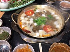 -顶顶汤火牛排火锅·经典铜锅涮肉