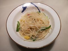 -佬麻雀·剁椒鱼头(京基KK One店)