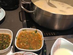 -捞王锅物料理(上海世茂广场店)