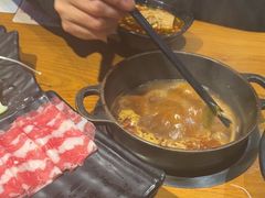 -呷哺呷哺 黄金牧场 (欢乐谷店)