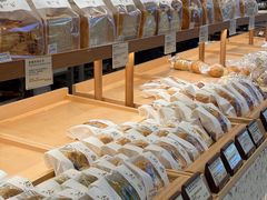 -檗谷·面包·咖啡·轻食(华贸天地店)