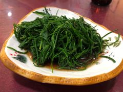 -壹阁胡羊焖饼(特色小吃街店)
