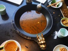 -重庆德庄火锅(体育中心店)