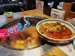 -山河屯铁锅炖·非遗东北菜(南山店)