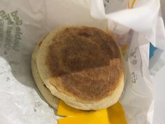 -麦当劳(上海虹桥站30B检票口楼上)