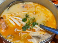 冬阴功汤-About Bistro關於·泰式家庭料理