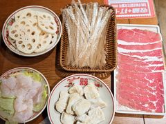 -猫爷的腔调·黔小馆(交大医学住宅区店)